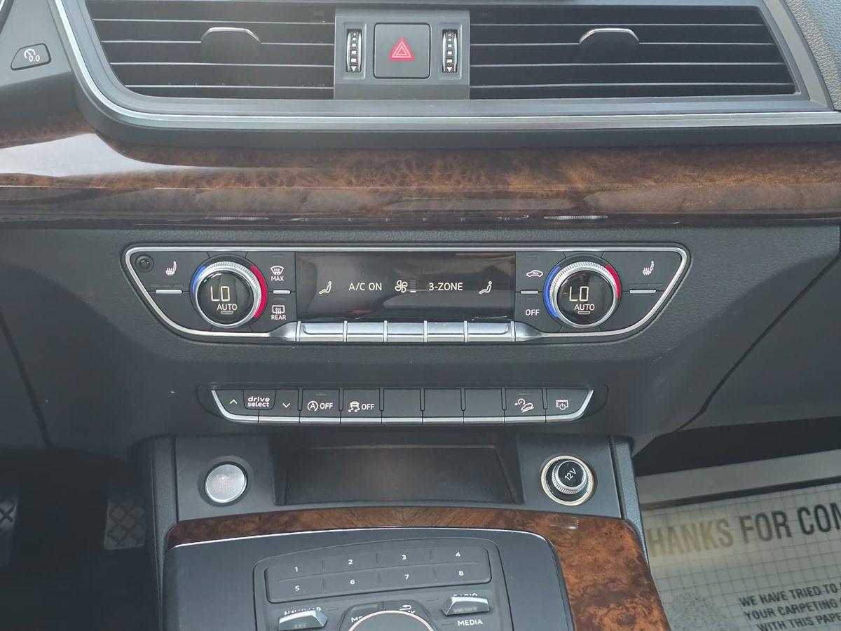2018 Audi Q5 Premium photo 18