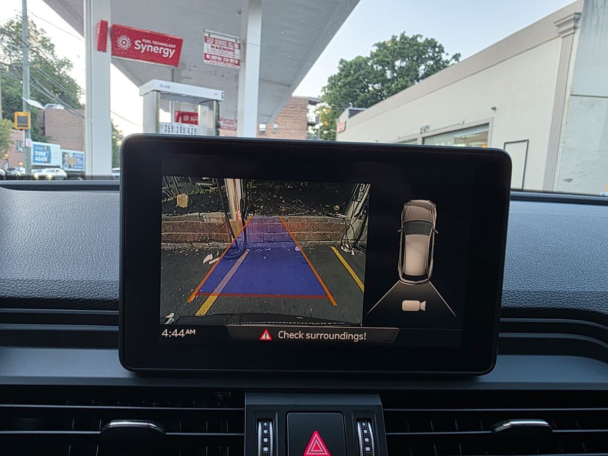 2018 Audi Q5 Premium photo 23