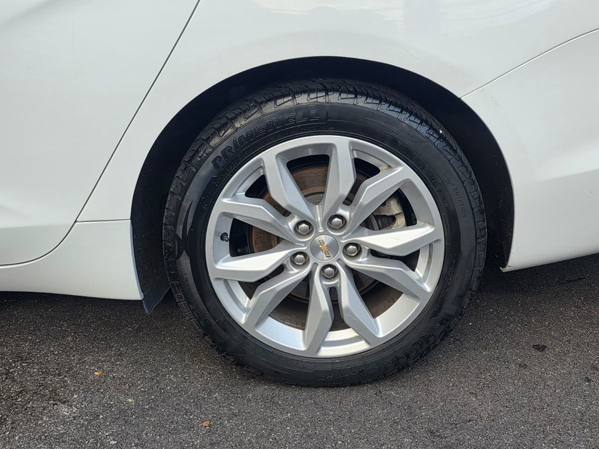 2016 Chevrolet Impala 1LT photo 16