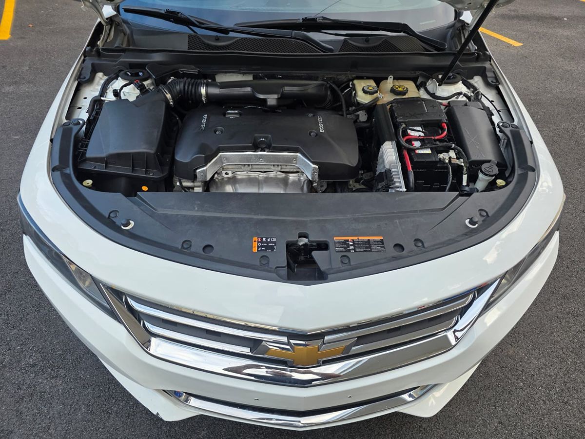 2016 Chevrolet Impala 1LT photo 17
