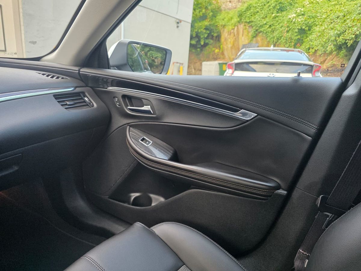 2016 Chevrolet Impala 1LT photo 24