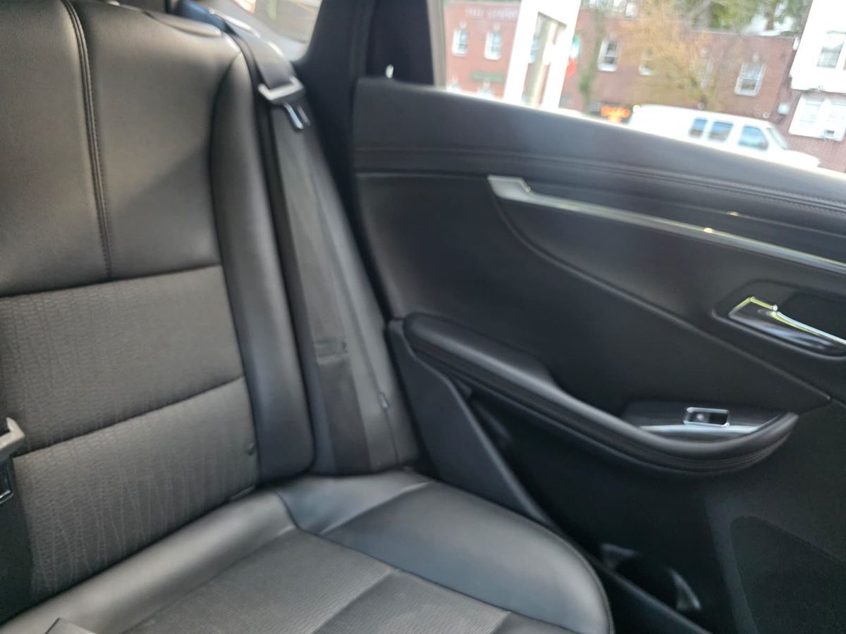 2016 Chevrolet Impala 1LT photo 27
