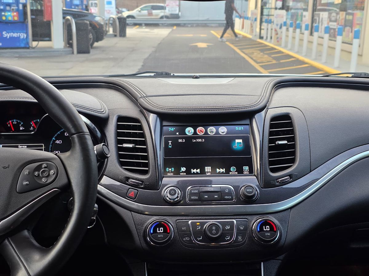 2016 Chevrolet Impala 1LT photo 28
