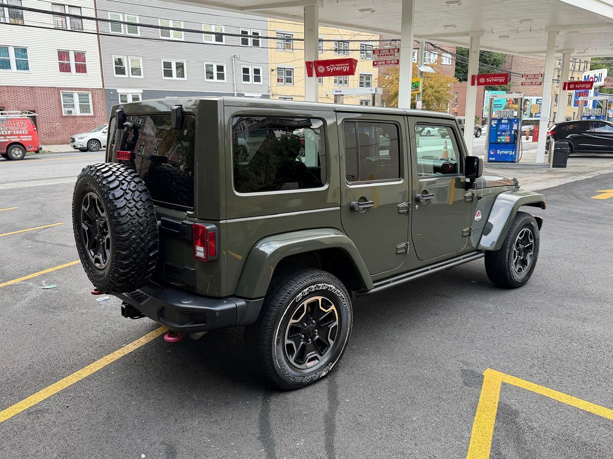 2015 Jeep Wrangler Unlimited Rubicon Hard Rock photo 4