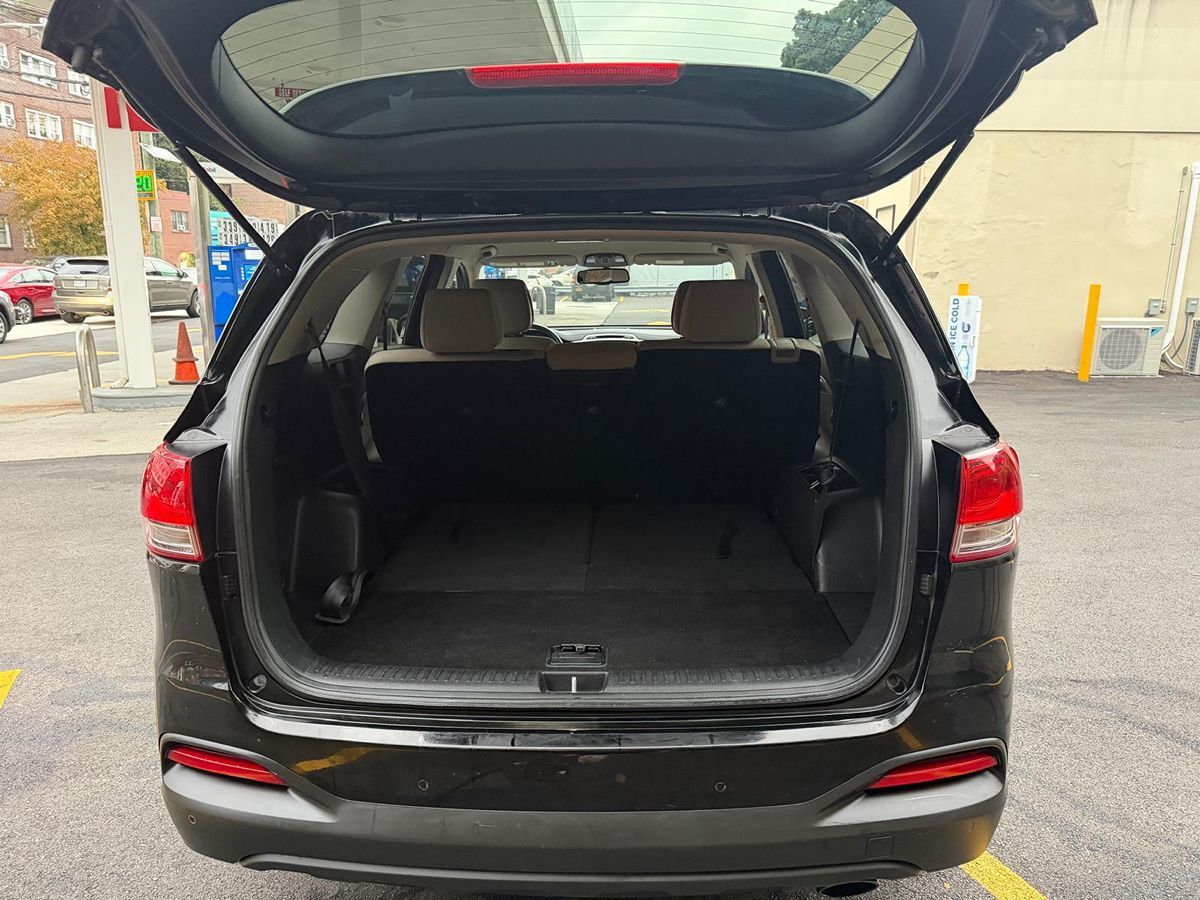2016 Kia Sorento LX photo 16