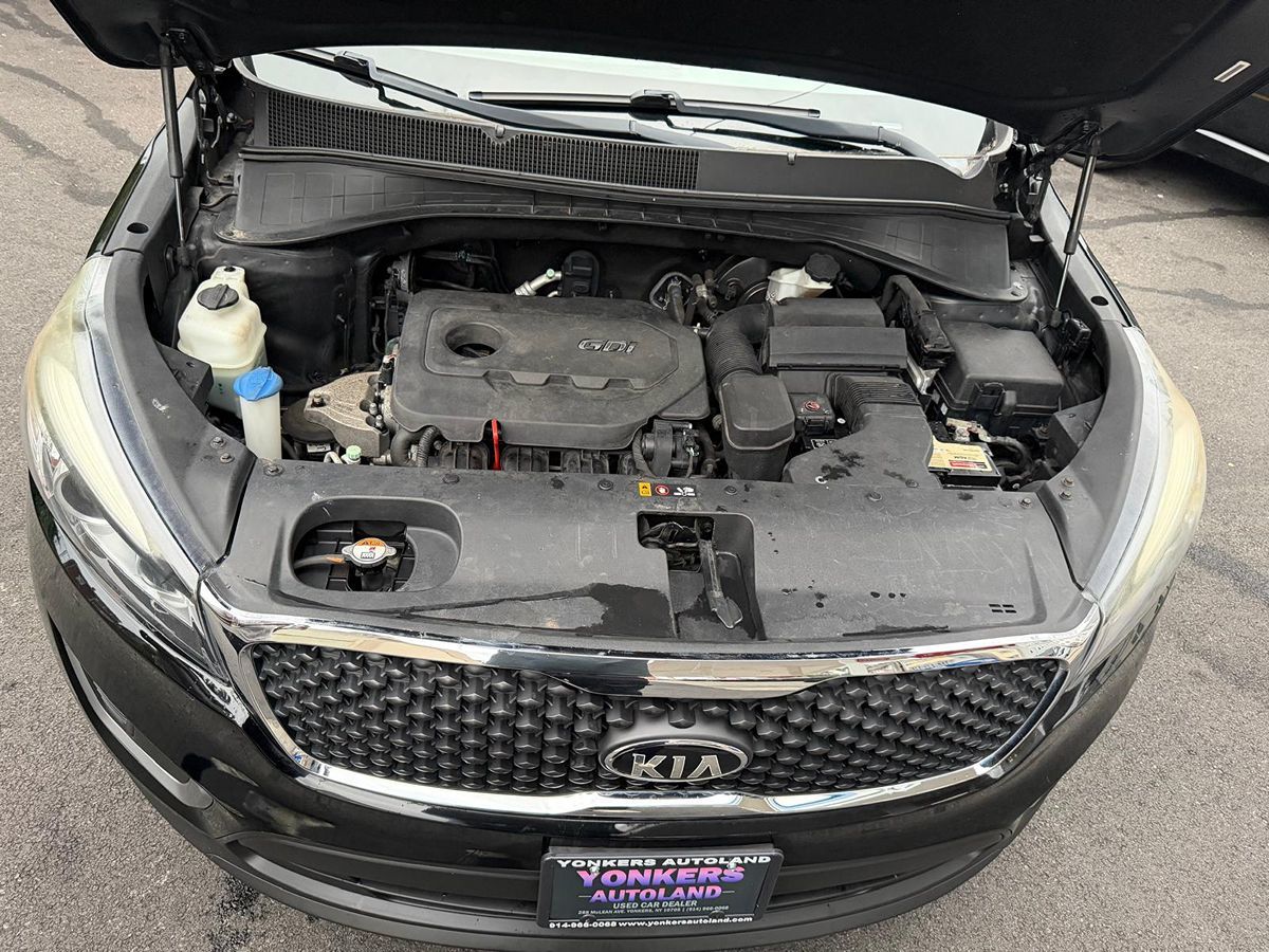 2016 Kia Sorento LX photo 17