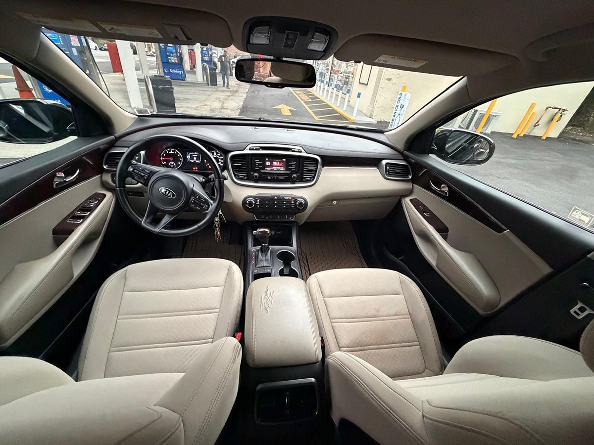 2016 Kia Sorento LX photo 21