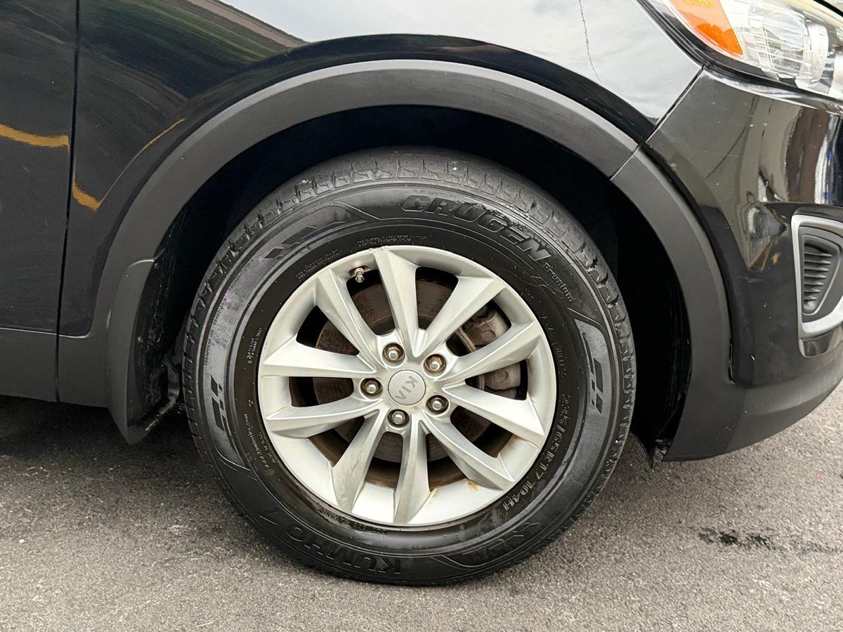 2016 Kia Sorento LX photo 34
