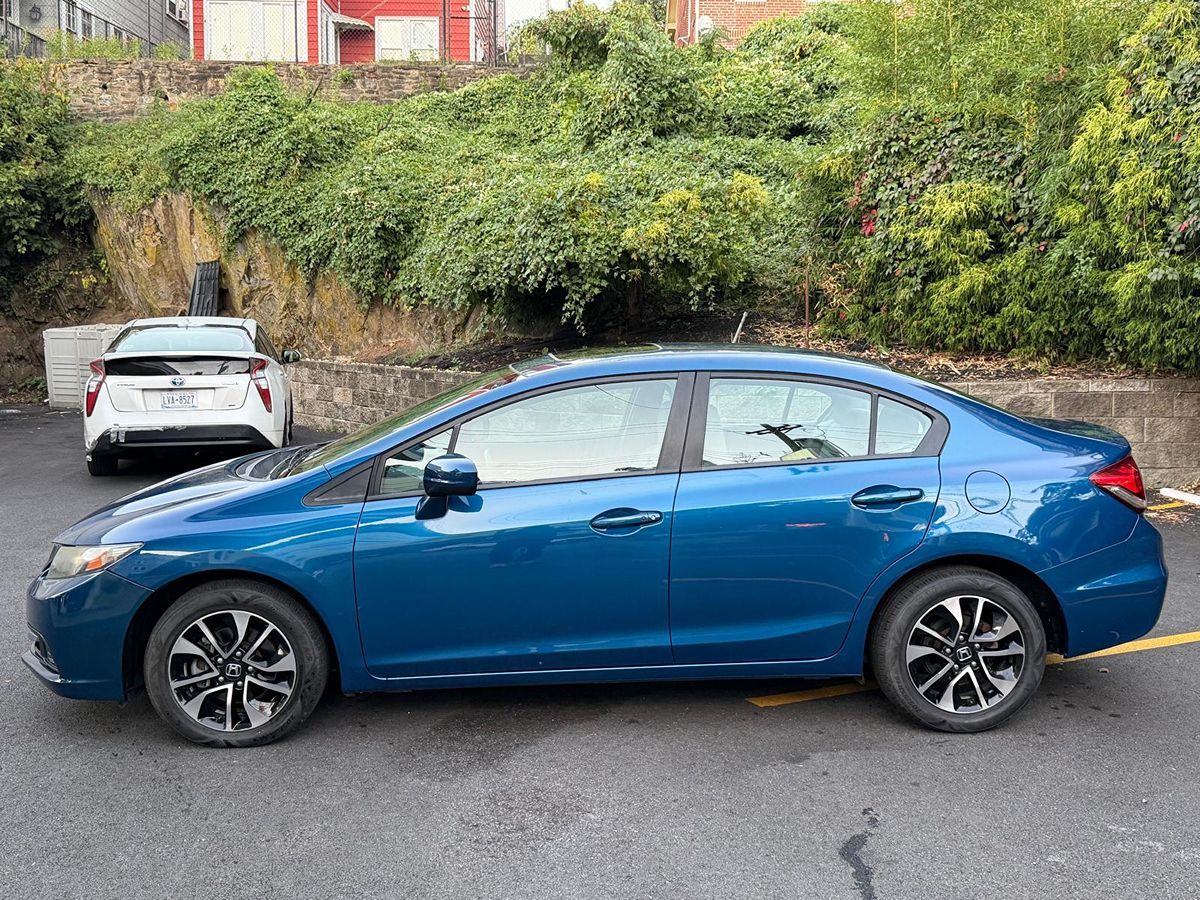 2015 Honda Civic EX photo 32