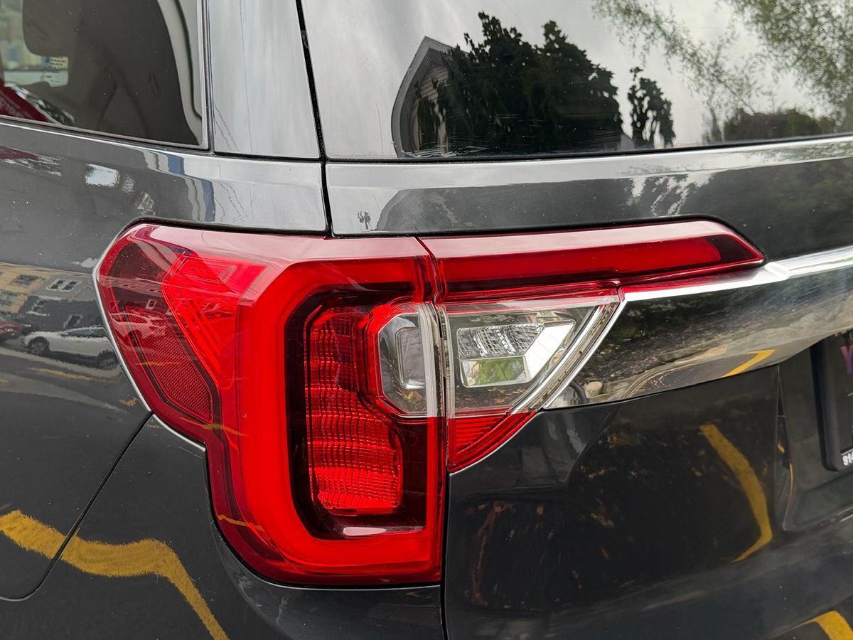 2020 Gmc Acadia Denali photo 4