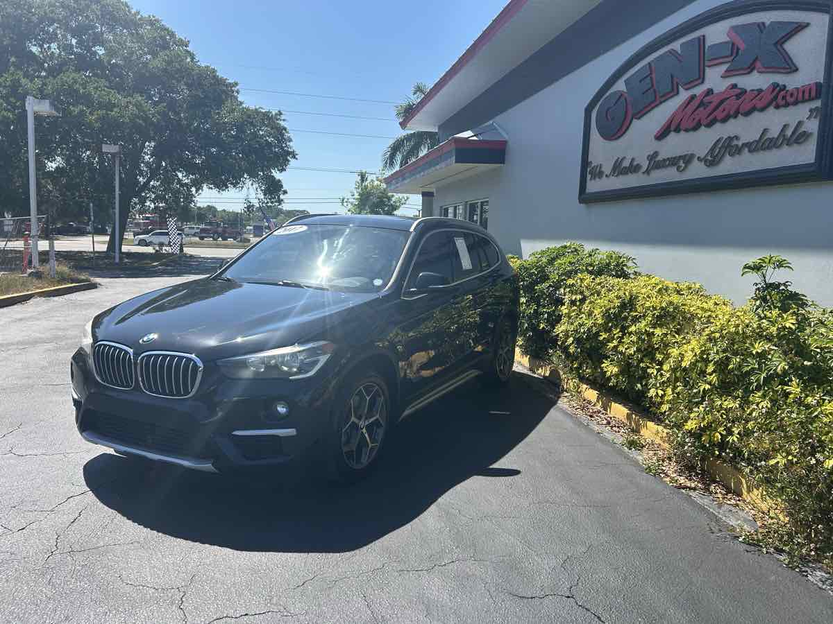 2017 Bmw X1 XDrive28i photo 3