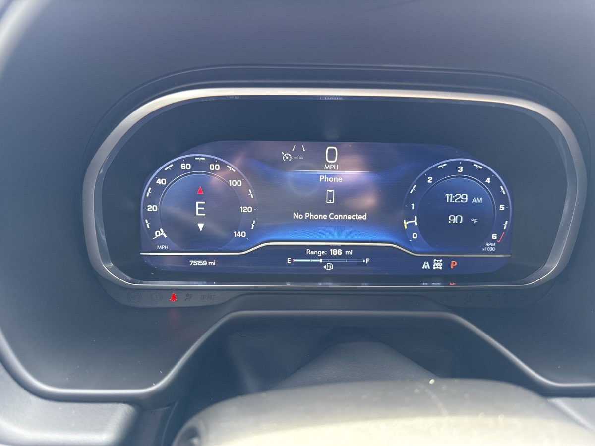 2023 Chevrolet Suburban LT photo 26