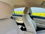 2020 Hyundai Elantra SE photo 23