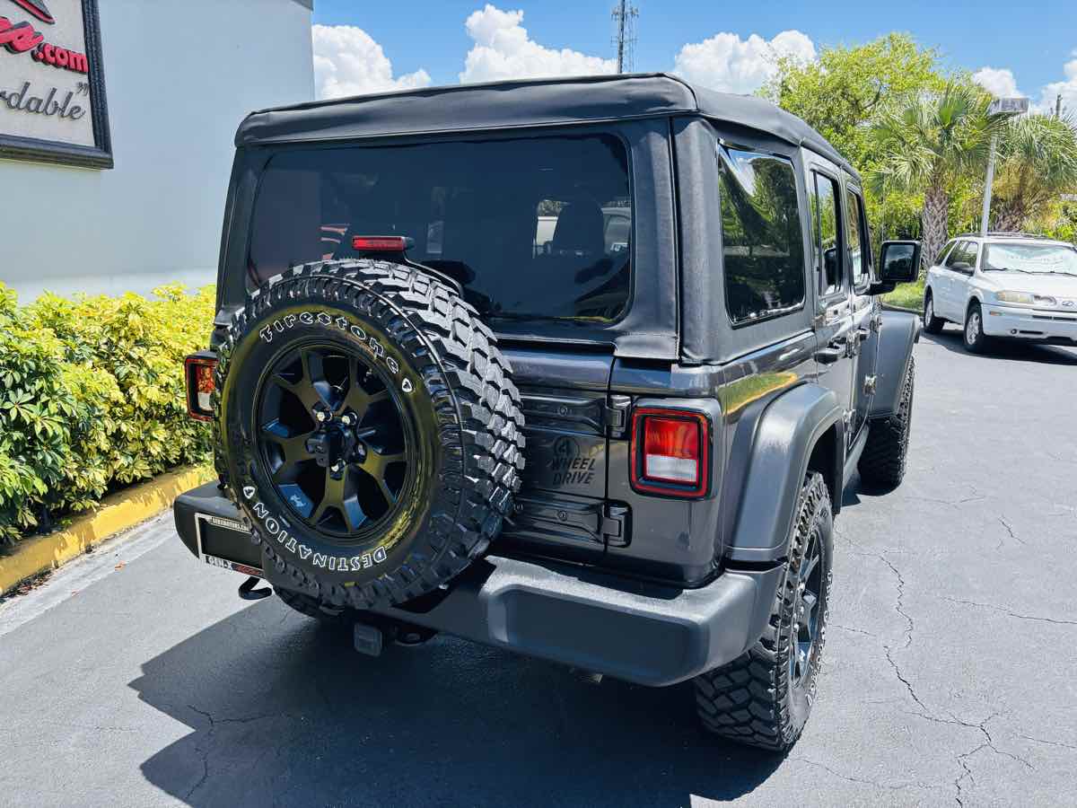 2021 Jeep Wrangler Unlimited Willys photo 15