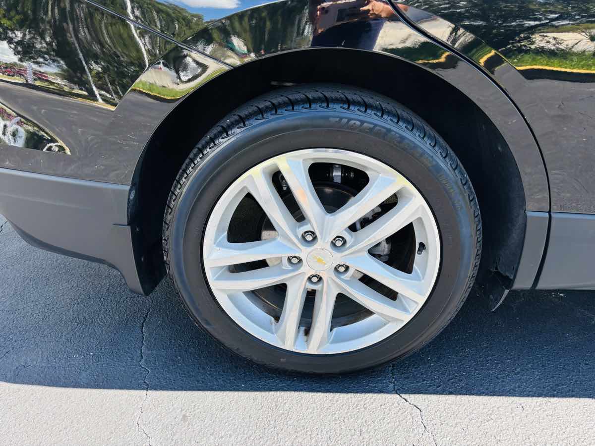 2019 Chevrolet Equinox Premier photo 4