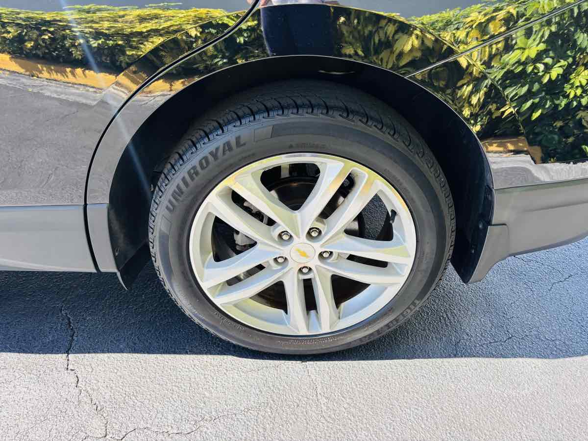 2019 Chevrolet Equinox Premier photo 9