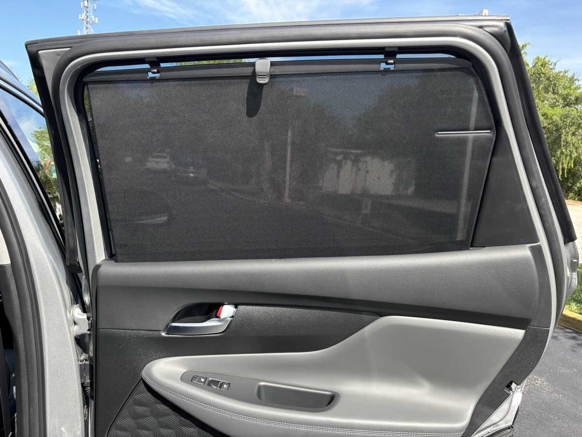 2023 Hyundai Santa Fe Limited photo 16