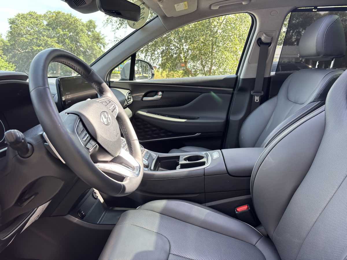 2023 Hyundai Santa Fe Limited photo 27