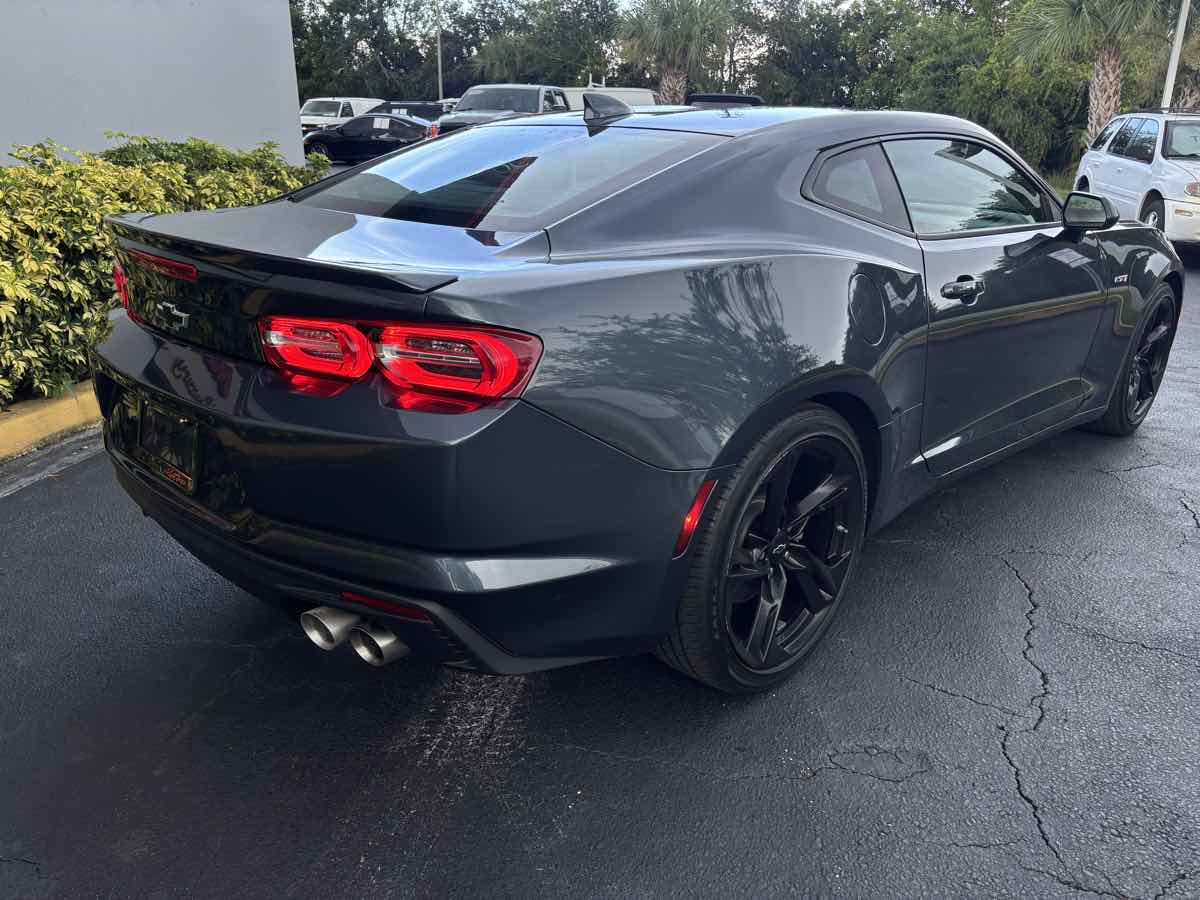 2023 Chevrolet Camaro LT1 photo 5