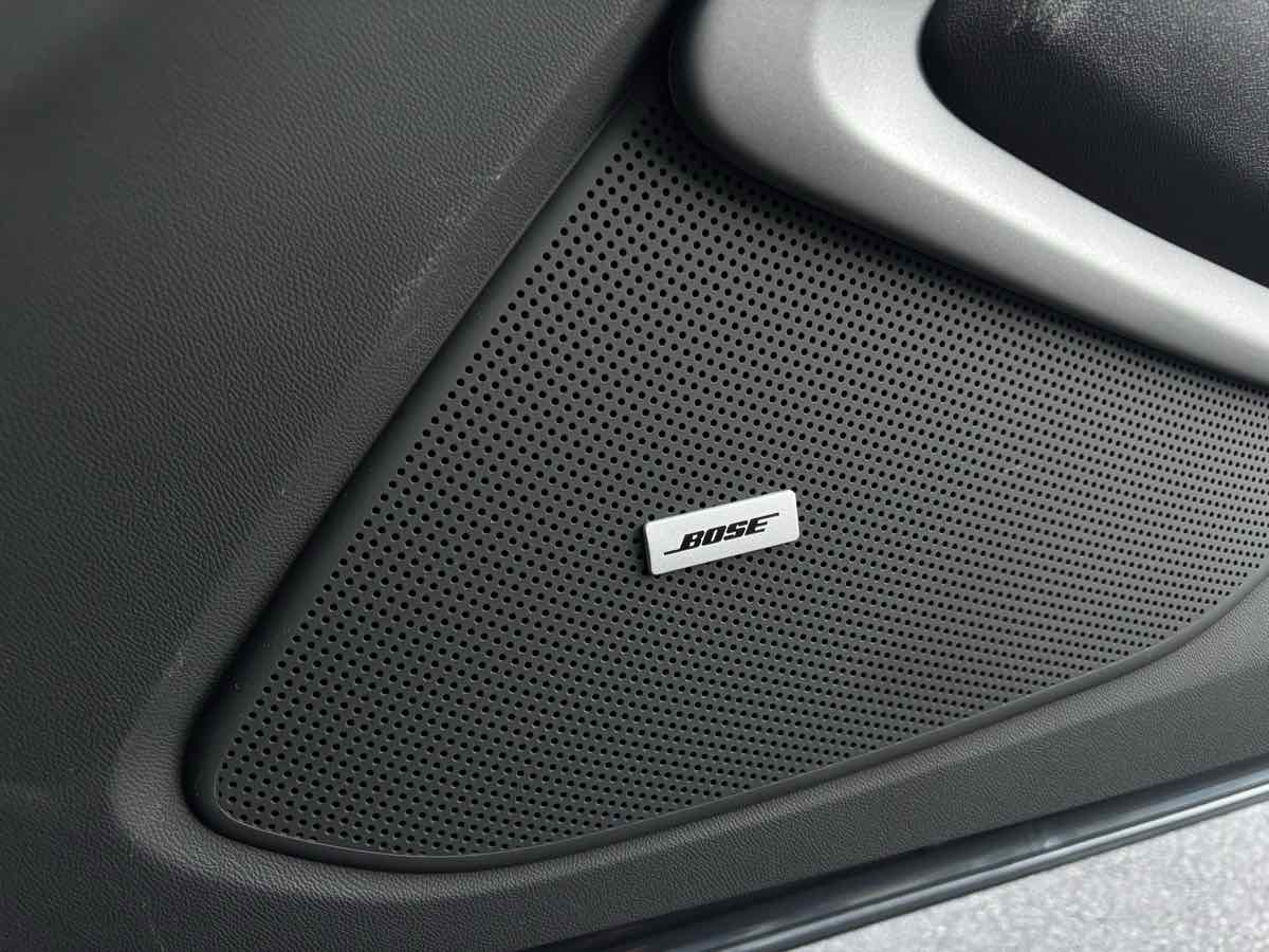2023 Chevrolet Camaro LT1 photo 11