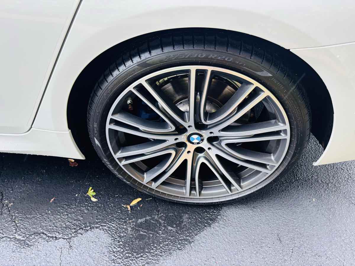 2018 Bmw M550i xDrive Sedan photo 10