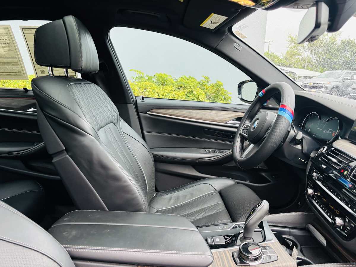 2018 Bmw M550i xDrive Sedan photo 17