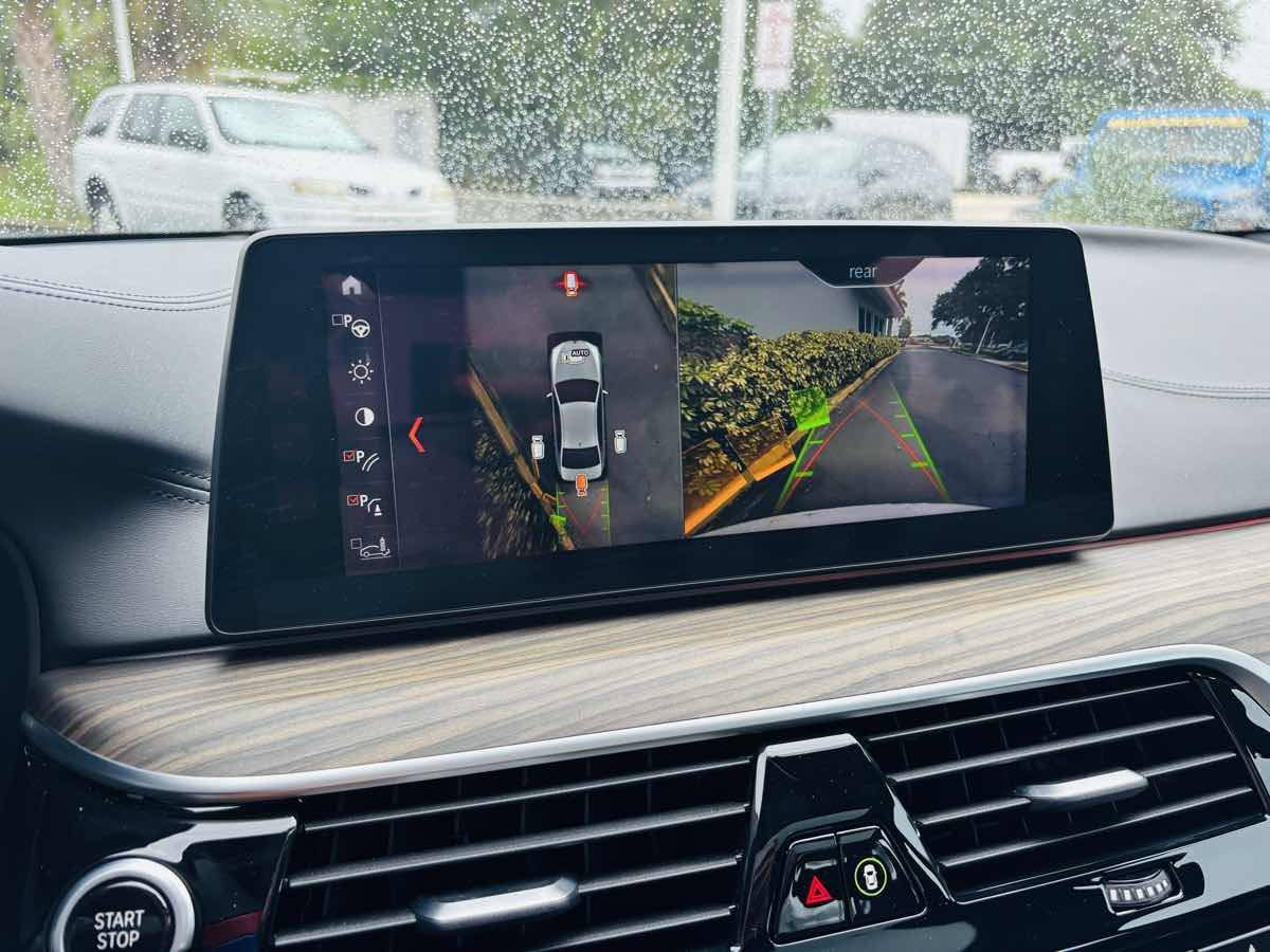 2018 Bmw M550i xDrive Sedan photo 2
