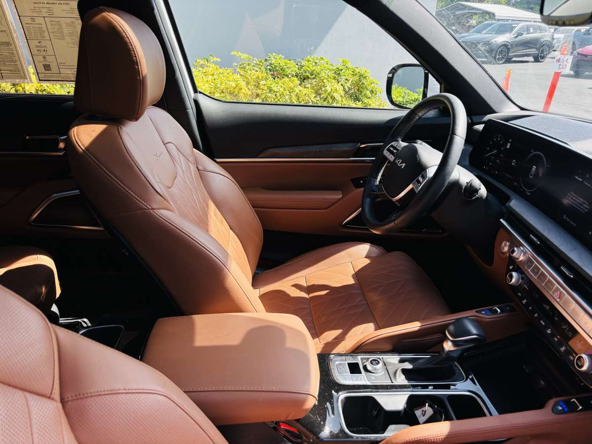 2024 Kia Telluride SX X-Line Prestige X-Pro photo 3