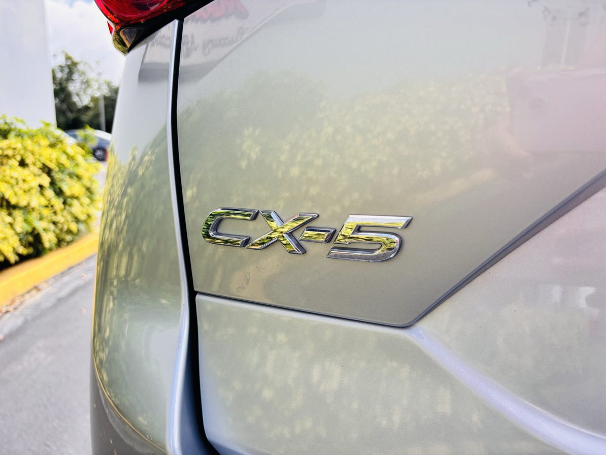 2018 Mazda CX-5 Sport photo 10