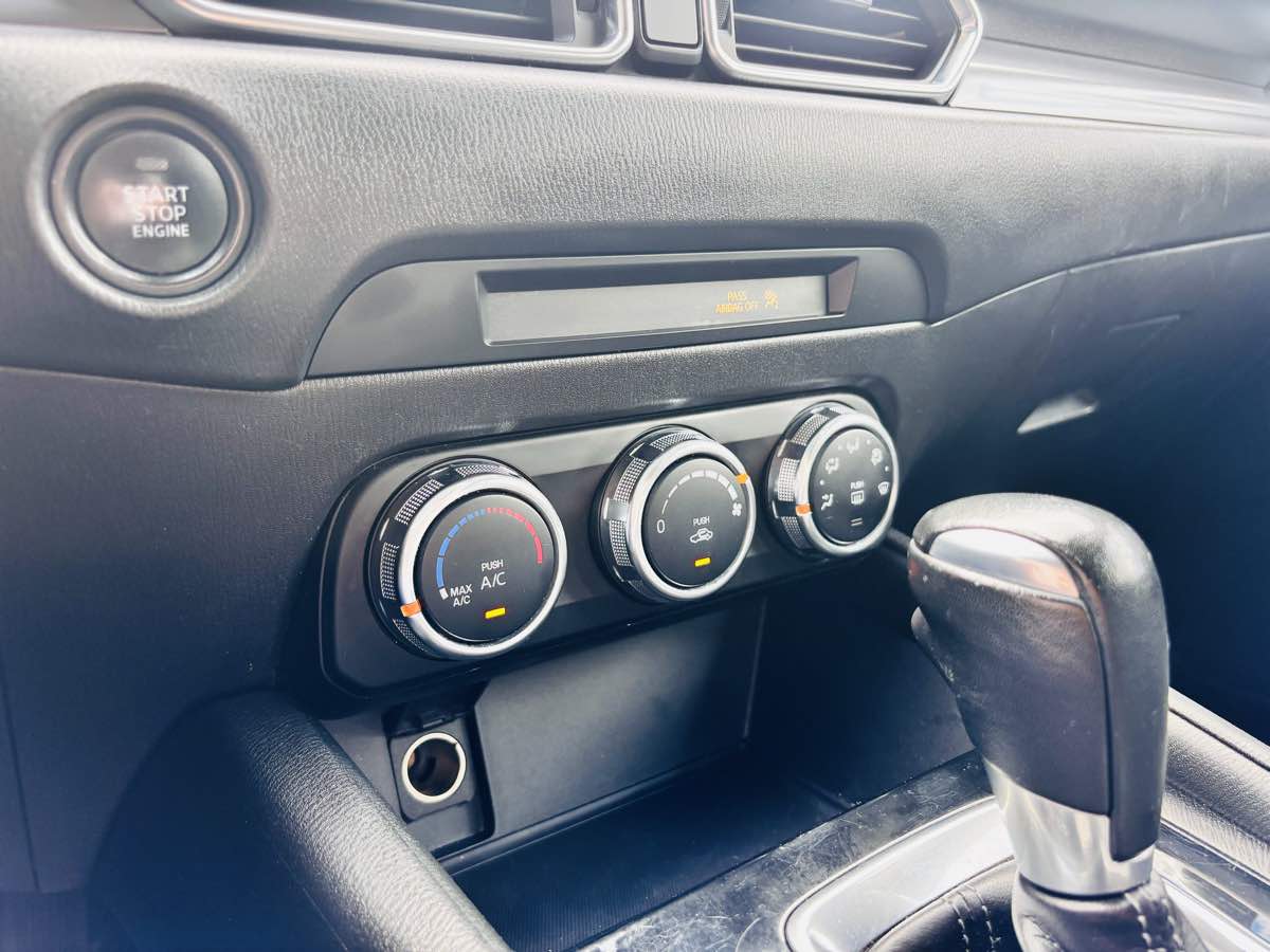 2018 Mazda CX-5 Sport photo 19