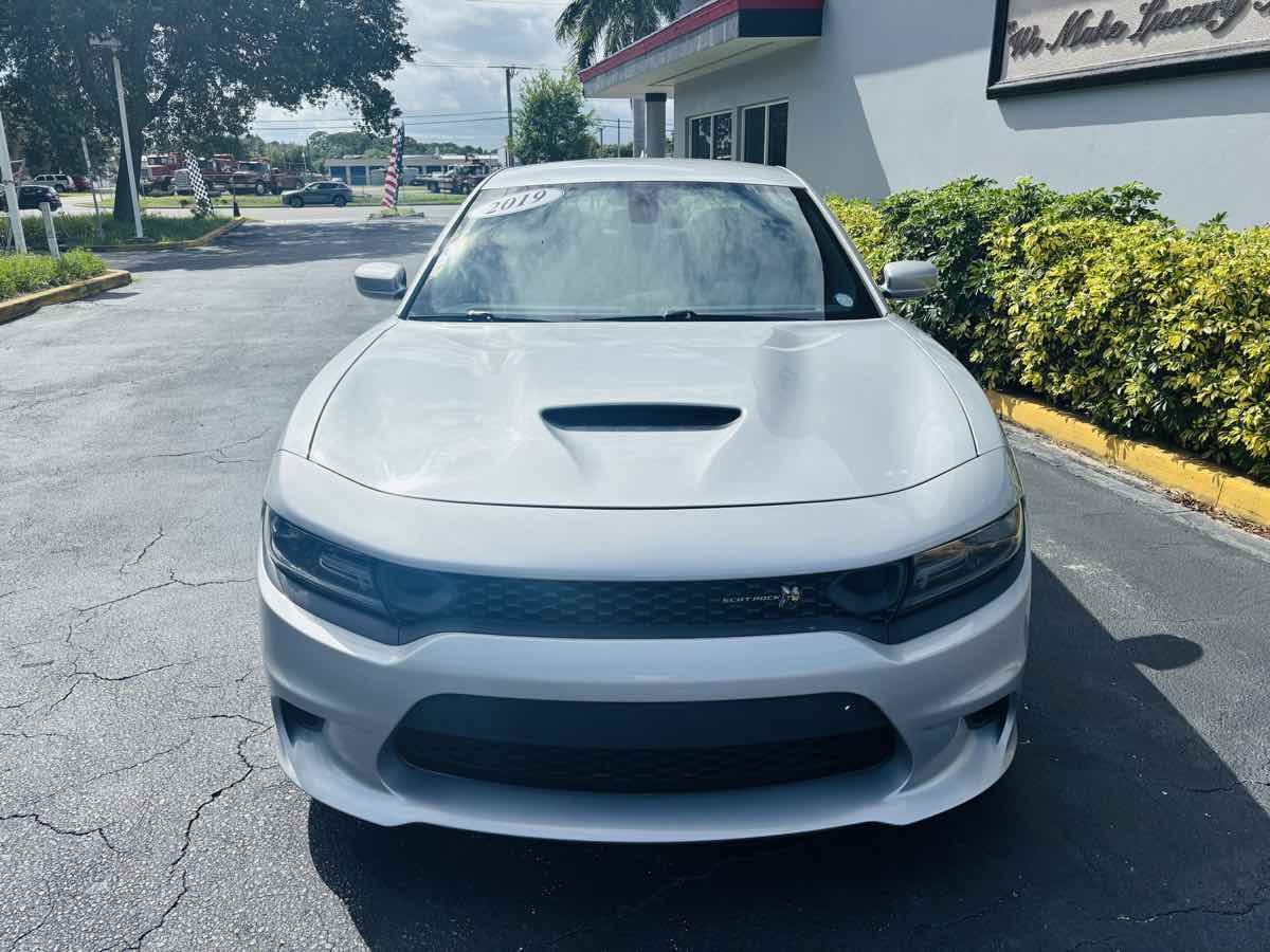2019 Dodge Charger Scat Pack photo 5