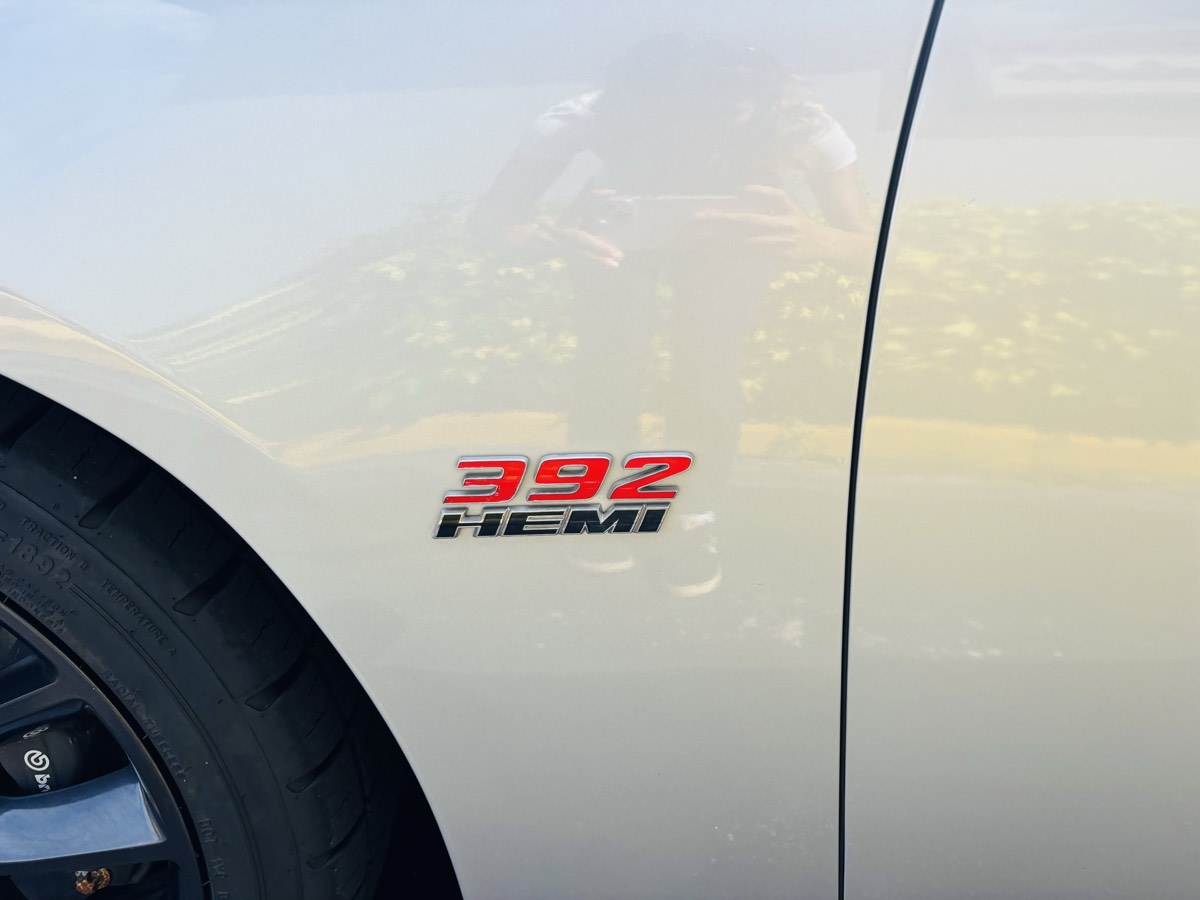 2019 Dodge Charger Scat Pack photo 9