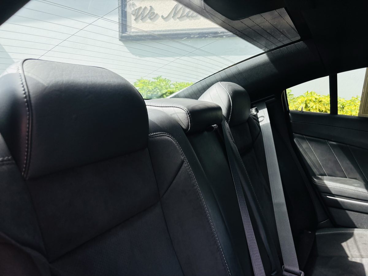 2019 Dodge Charger Scat Pack photo 18