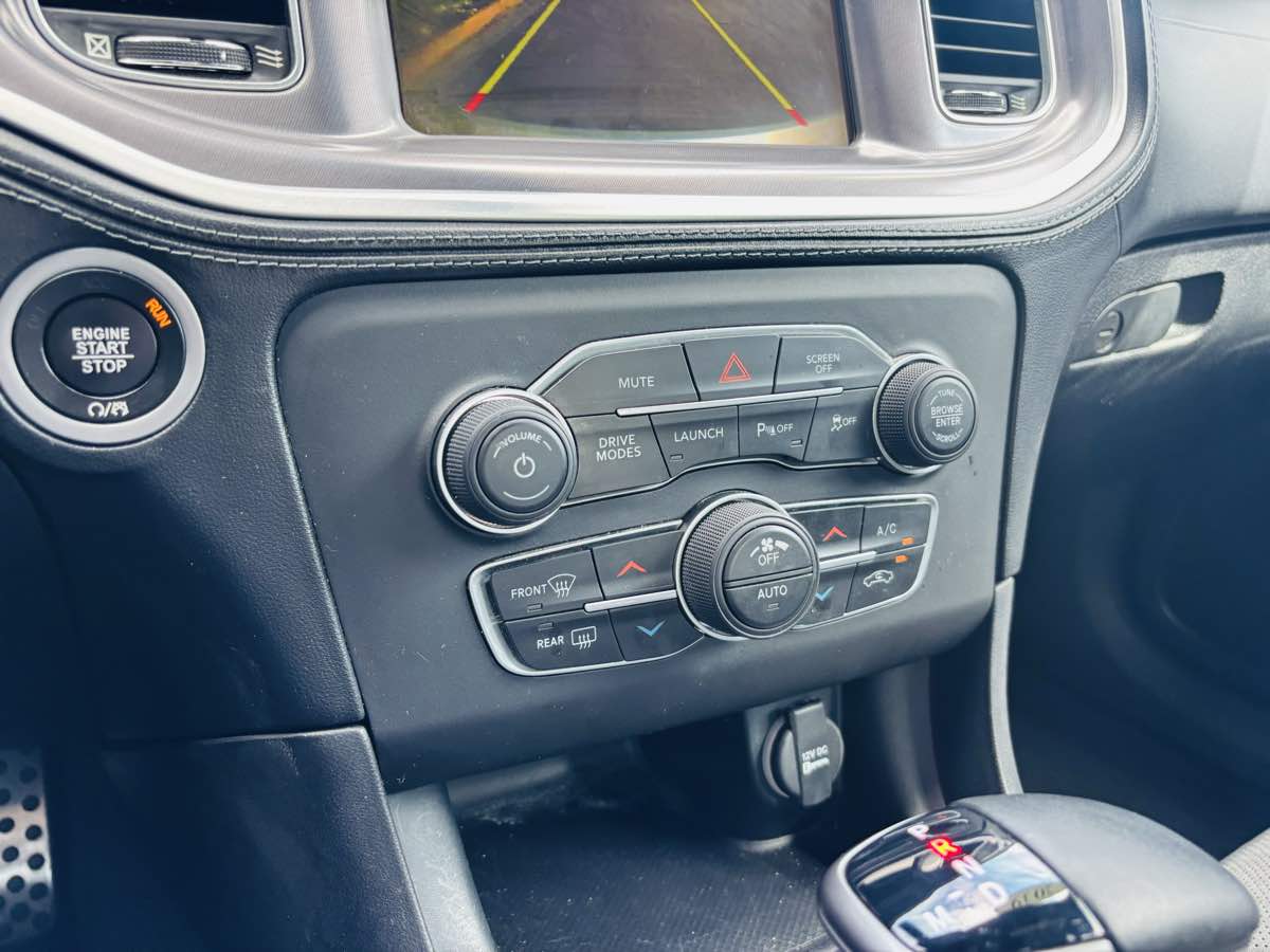 2019 Dodge Charger Scat Pack photo 28