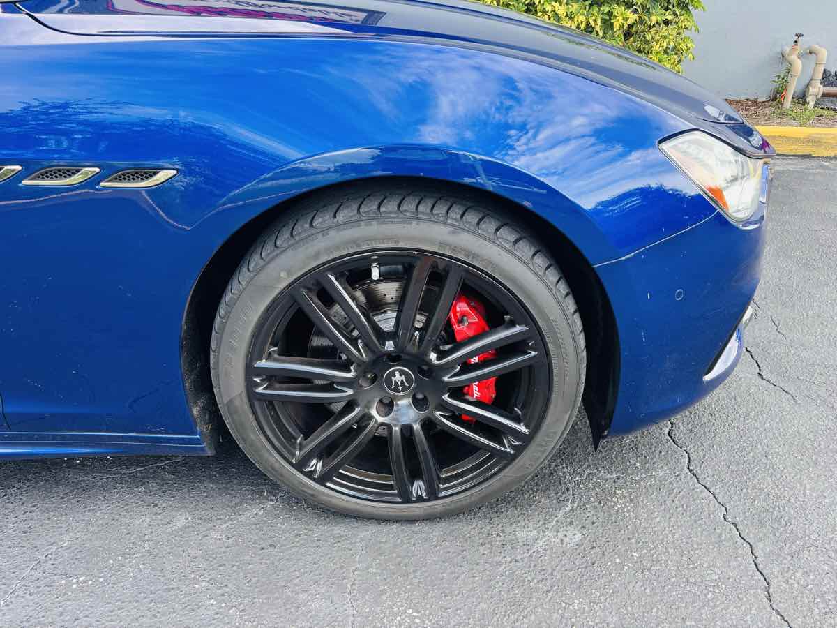 2021 Maserati Ghibli Base photo 3