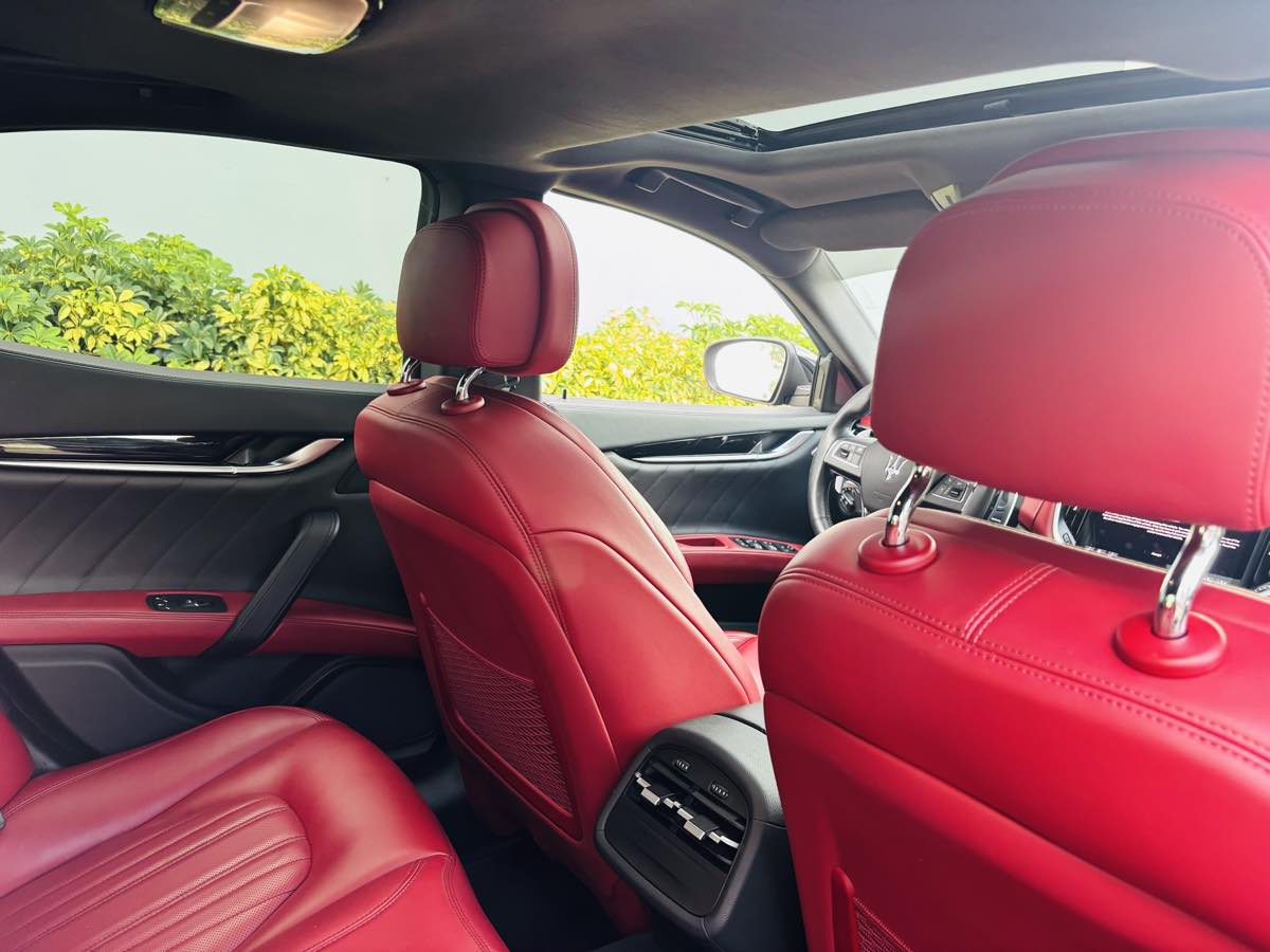 2021 Maserati Ghibli Base photo 21