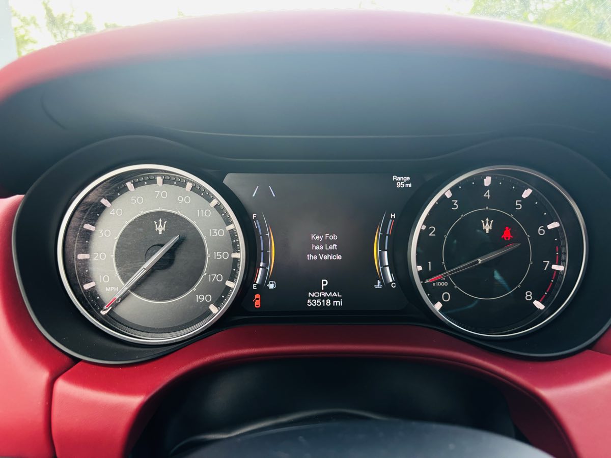 2021 Maserati Ghibli Base photo 26