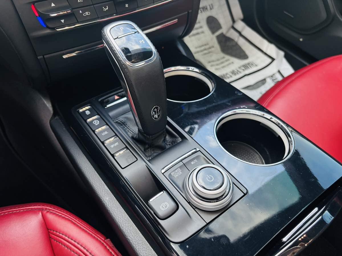 2021 Maserati Ghibli Base photo 30