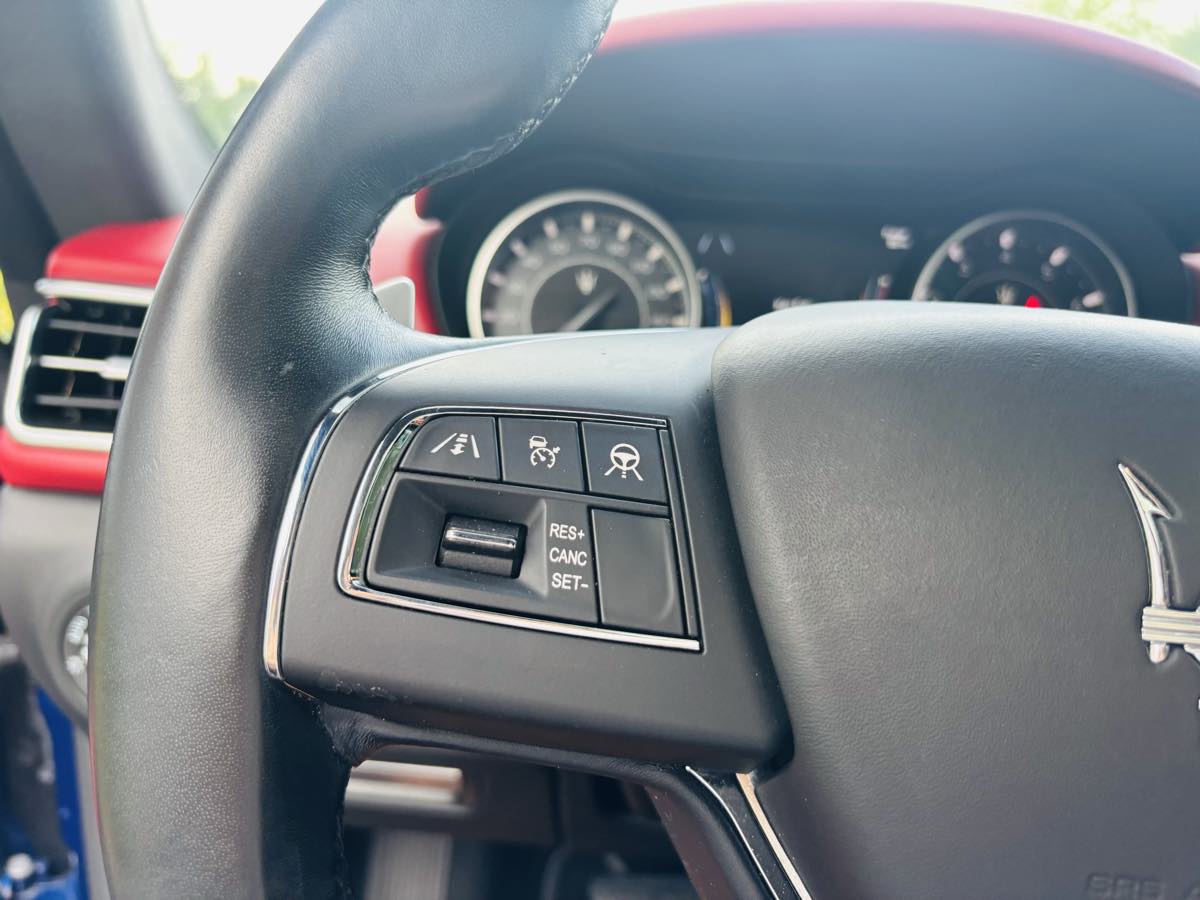 2021 Maserati Ghibli Base photo 2