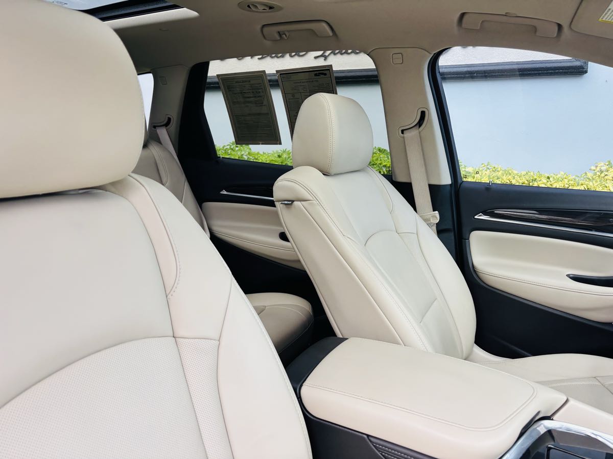 2021 Buick Enclave Premium photo 9