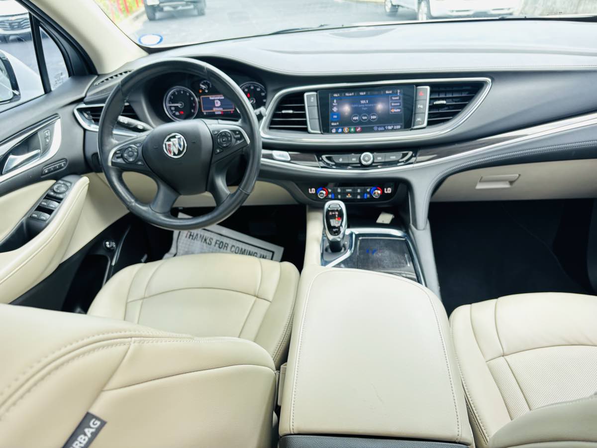 2021 Buick Enclave Premium photo 18