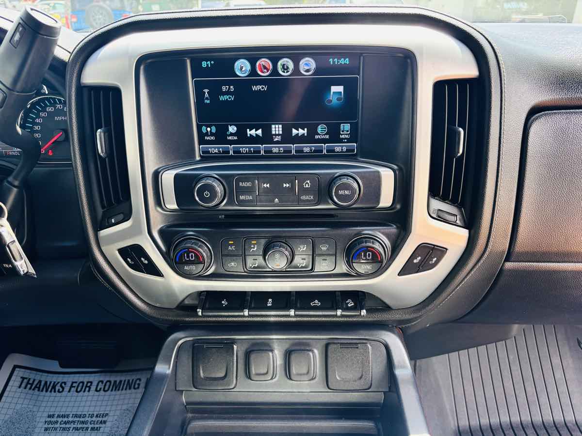 2017 Gmc Sierra 1500 SLT photo 10