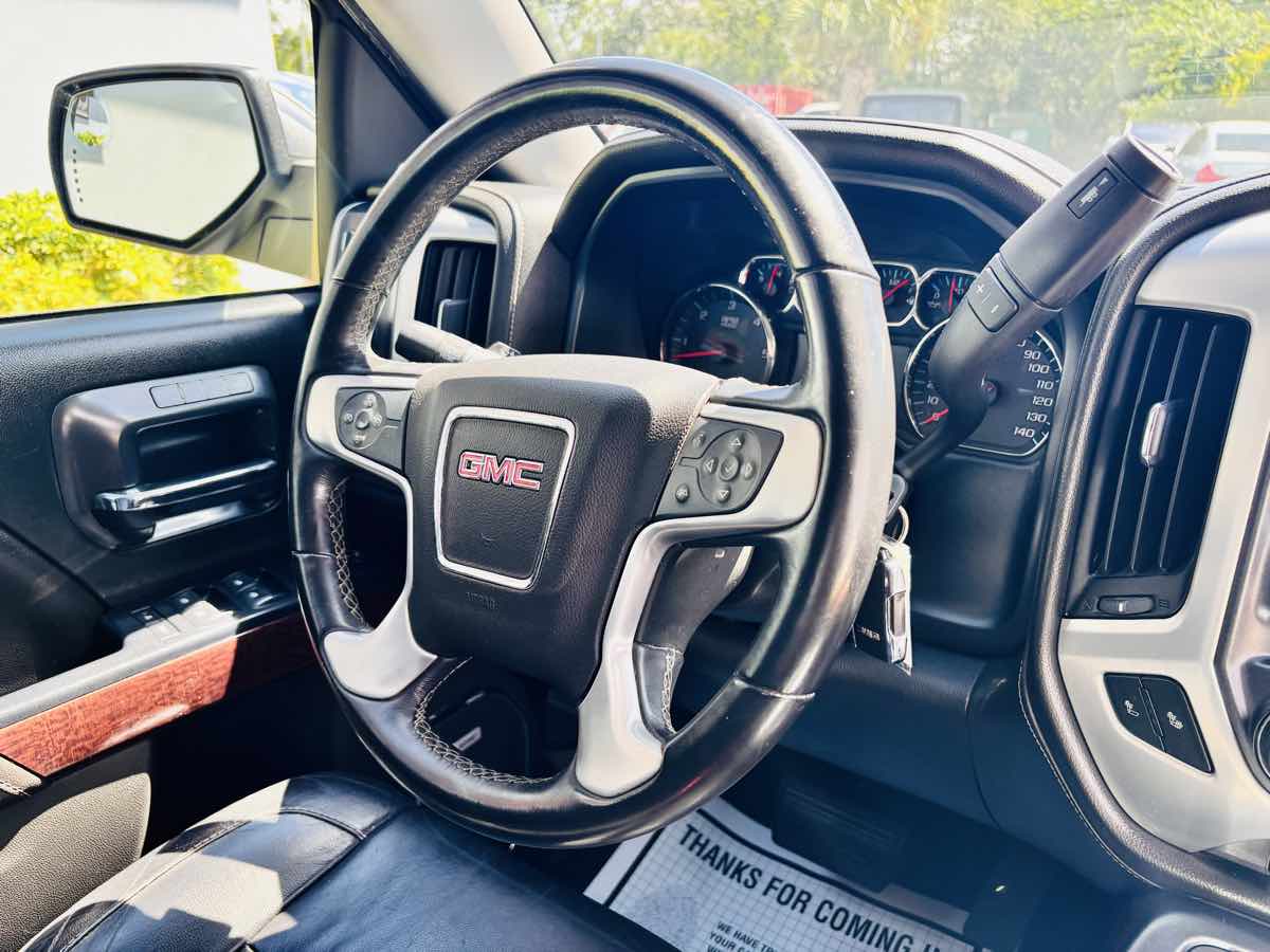 2017 Gmc Sierra 1500 SLT photo 12