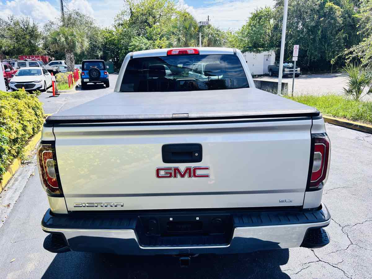 2017 Gmc Sierra 1500 SLT photo 21