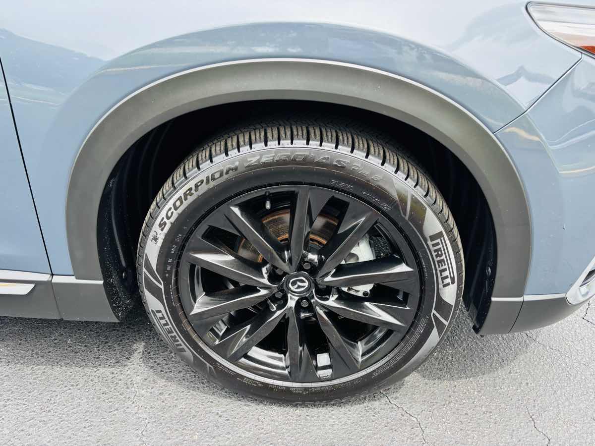 2023 Mazda CX-9 Carbon photo 3