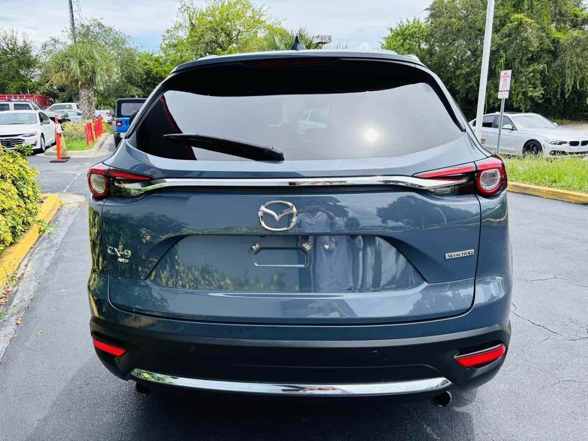 2023 Mazda CX-9 Carbon photo 7