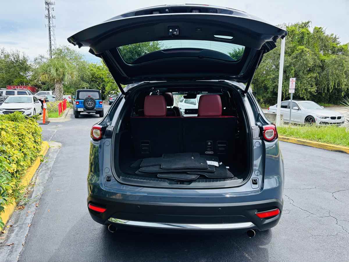 2023 Mazda CX-9 Carbon photo 10