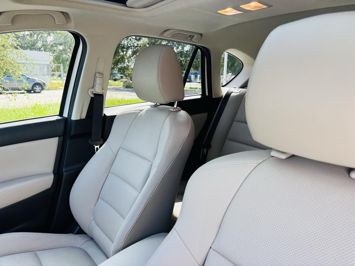 2014 Mazda CX-5 Grand Touring photo 14