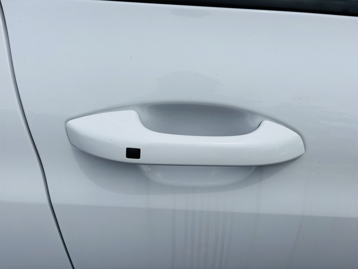 2022 Kia K5 GT-Line photo 7