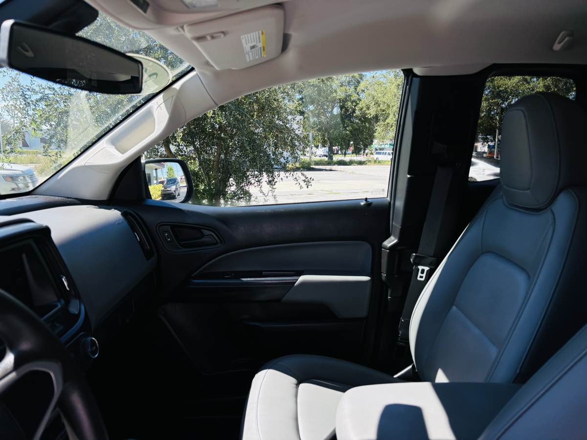 2021 Chevrolet Colorado Work Truck photo 16
